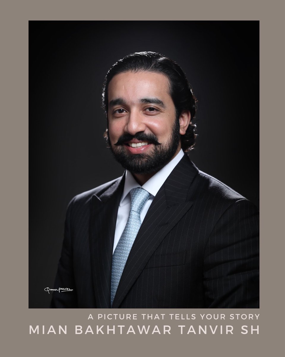 qamarparvez086's tweet image. Mian Bakhtawar Tanvir Sheikh — captured in a portrait where legacy meets presence.
Crafted by Qamar Parvez, the artist of timeless stillness.
📍Clifton Studio – Lahore | Multan | Islamabad
📞 0309 8636262 | Bookings Open
#QamarParvez #LegacyInLight #SignaturePortraits