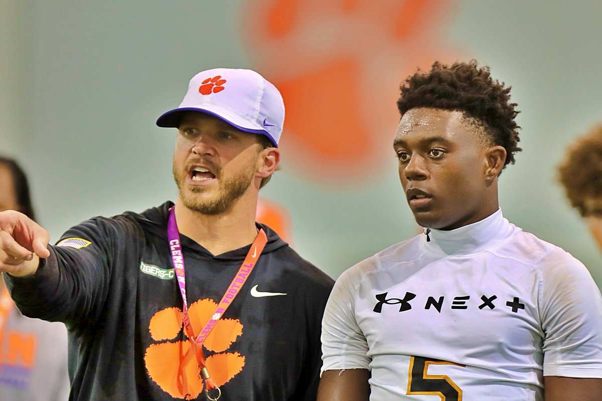 Paul Strelow (@paulstrelowti) on Twitter photo #Clemson and state of Florida WRs tend to be a dynamic marriage.
The Tigers are sizzling early with 4⭐️<a href="/JamarinSimmons/">Jamarin simmons 4 ⭐️ wr</a>, aka "Waffle House," who wears the 🎯coming out of the summer.
🧇🏚️: on3.com/sites/tiger-il… #Clemson and state of Florida WRs tend to be a dynamic marriage.
The Tigers are sizzling early with 4⭐️<a href="/JamarinSimmons/">Jamarin simmons 4 ⭐️ wr</a>, aka "Waffle House," who wears the 🎯coming out of the summer.
🧇🏚️: on3.com/sites/tiger-il…