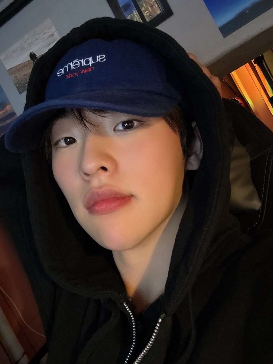 TheKingDom_GF's tweet image. [MUJIN👑]

&amp;lt;감자만두&amp;gt;

오늘두 숨 잘 쉬구 갑니당~~

#TheKingDom #더킹덤 #TKD 
#MUJIN #무진 #위버스라이브