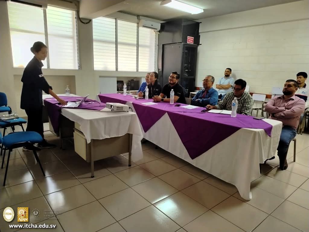 ITCHA_AGAPE's tweet image. ITCHA_Noticias | Presentación de logros de voluntaria JICA en ITCHA-ÁGAPE: 2 años dedicados al medioambiente en Chalatenango. Impulsó cuidado de flora/fauna, reciclaje, siembra de árboles y las 3 R, con gran impacto en la comunidad.
#ITCHA #JICA_Sv #voluntaria #MedioAmbiente