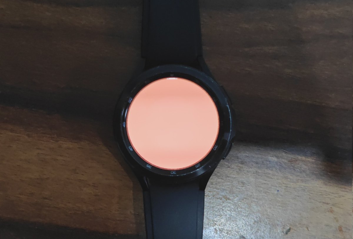 Reading the replies made me realize it’s a widespread issue 

Even my Watch4 Classic’s display turning orange out of nowhere was widespread, but they demanded ₹11K for it

I’ll never forgive Samsung for this