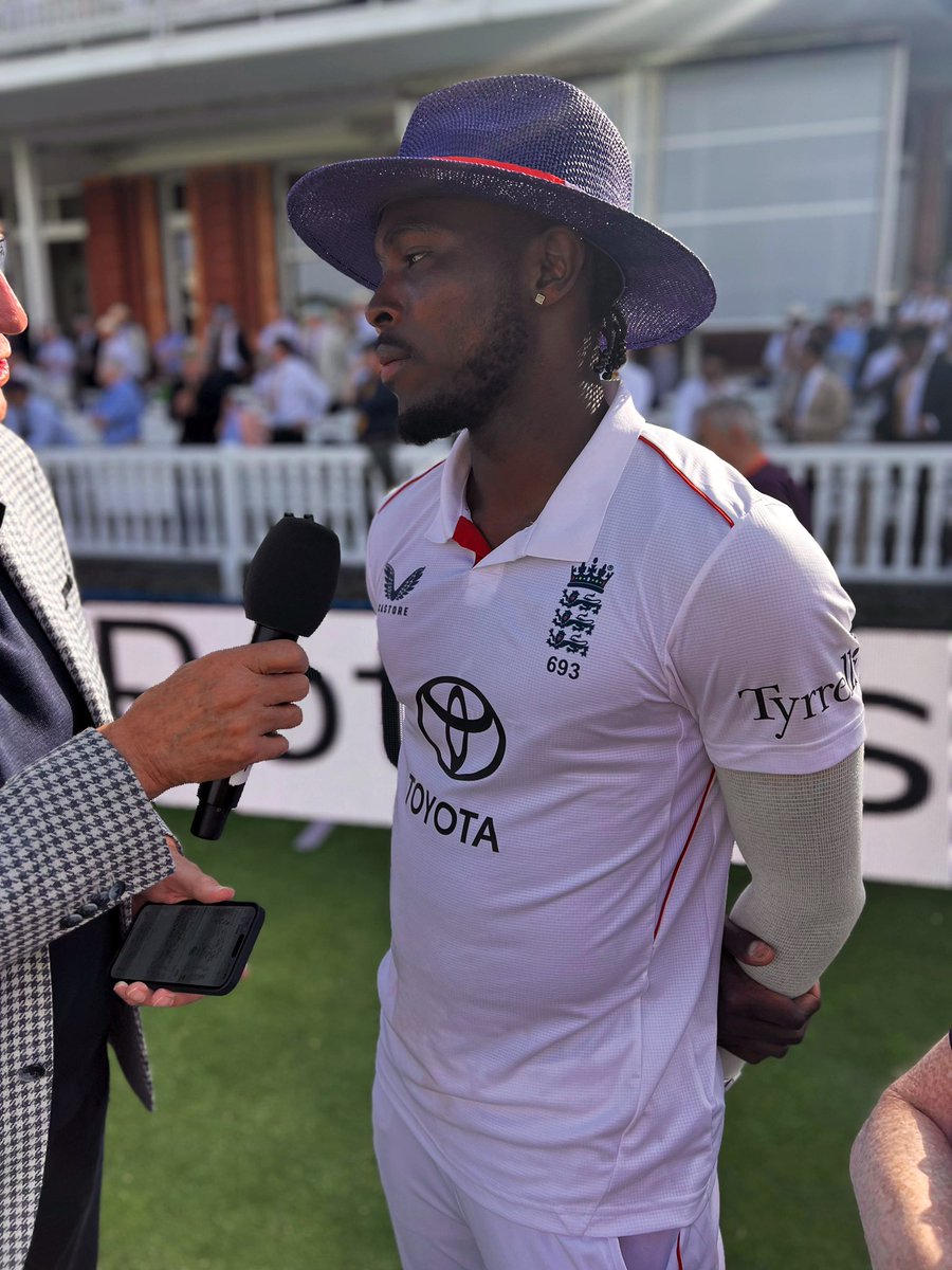 tmsproducer's tweet image. Here’s @JofraArcher with THAT hat.
It’s a long story…
#BBCCricket #ENGvIND