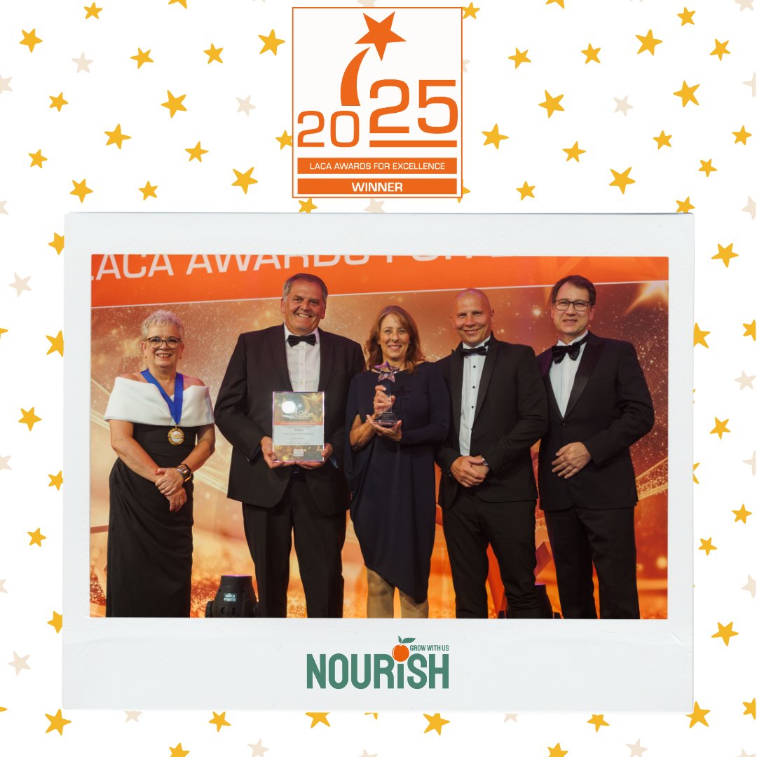 Winners! 🏆🍊

Our Food Development Team scooped the Allergy Management Award at the <a href="/LACA_UK/">LACA</a> Awards - thank you <a href="/NatashasLegacy/">The Natasha Allergy Research Foundation</a> for sponsoring! 🌱👏

#LACAAwards #Nourish #TeamNourish