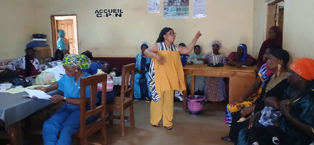 Sevguinee's tweet image. KANKAN / SIGUIRIKORO : Sensibilisation sur les IST et leur prévention au centre de santé dans le projet d'accompagnement des femmes en ceinte avec @EF_LINITIATIVE