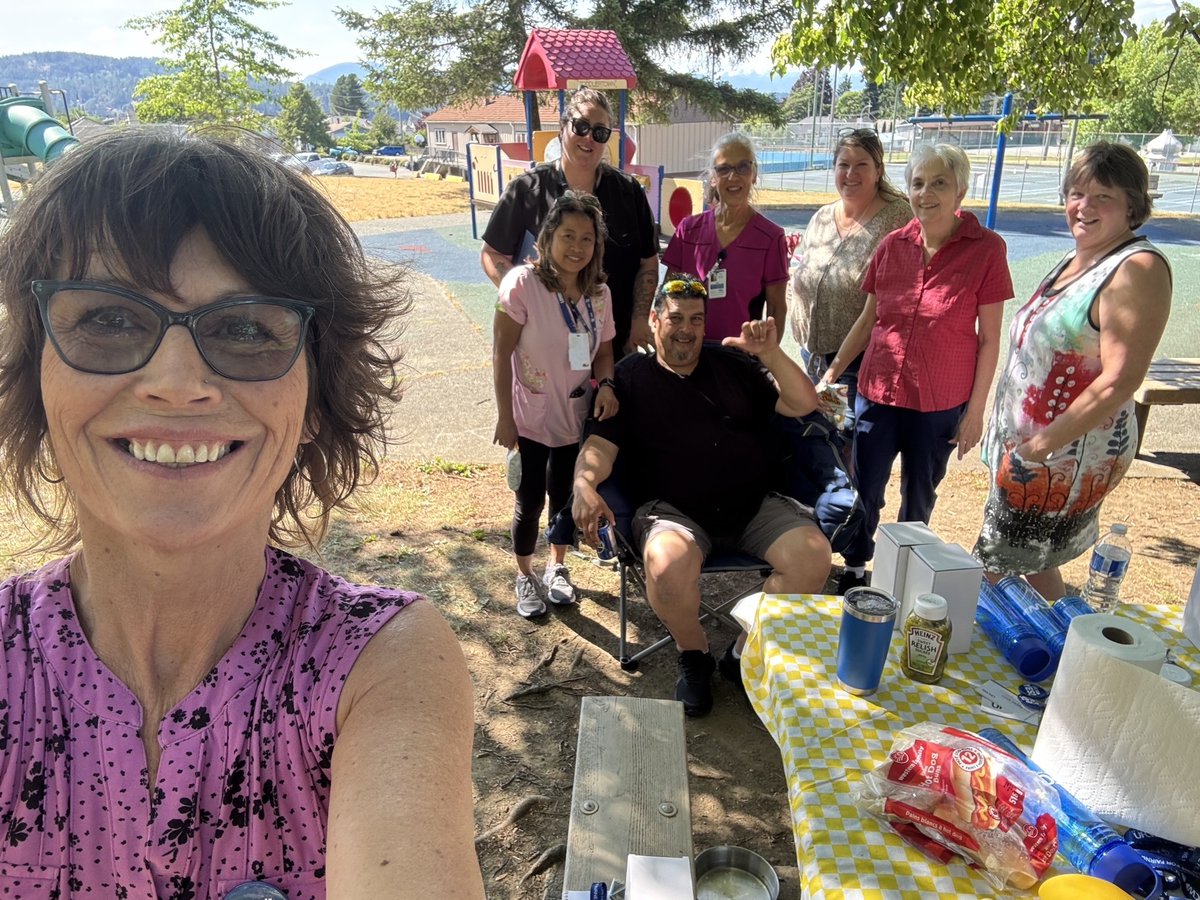 UFCW_1518's tweet image. A big thank-you to the Port Alberni Home Support members who joined Union Representative Sherrene for this quarter’s meetup! It was a great opportunity to connect, share updates, and strengthen the bonds within your unit and with the union.💪