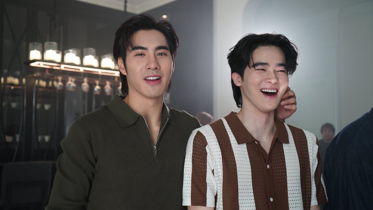 อ๋อหรอ ... แล้วมือพี่ล่ะ พี่ธาดา

(ปล. อันนี้ไม่อยู่ในบทนะครับ) 😌

ALWAYS SUPPORT YOU
#ResetEP7