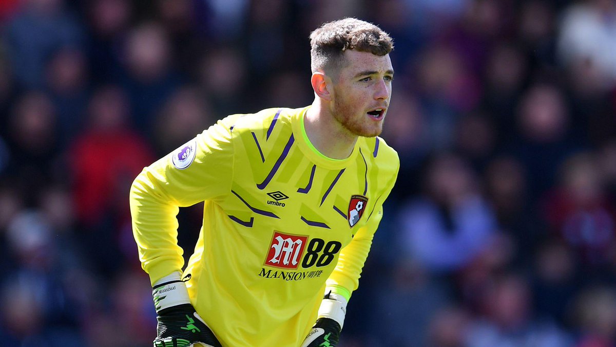 ElBobble's tweet image. Everton are now set to sign Mark Travers from Bournemouth for an initial fee of 拢4 million plus bonuses 馃數