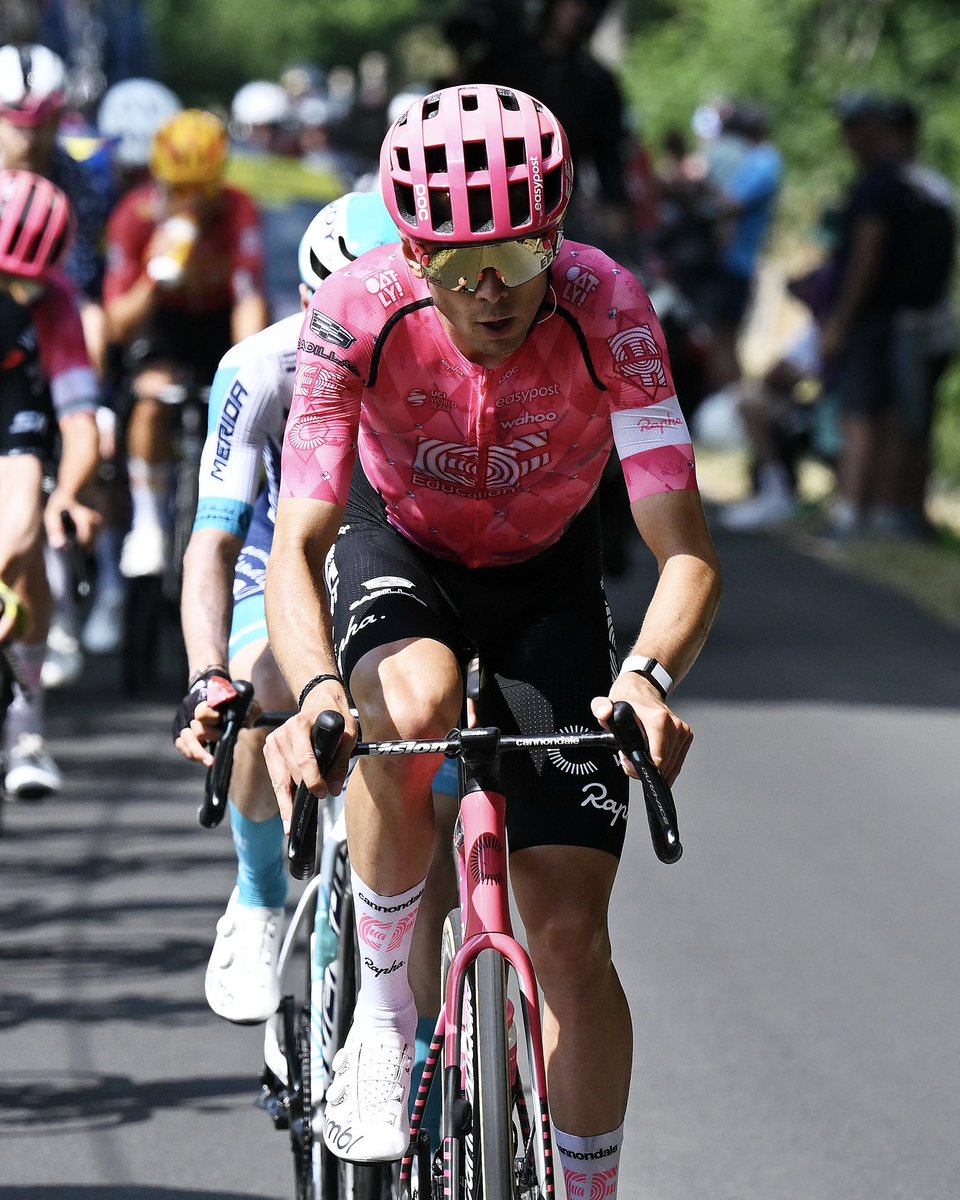 A dream team on a dream day 🥹💕 proud is an understatement

📸: @gettyimages 

#efprocycling #tdf2025