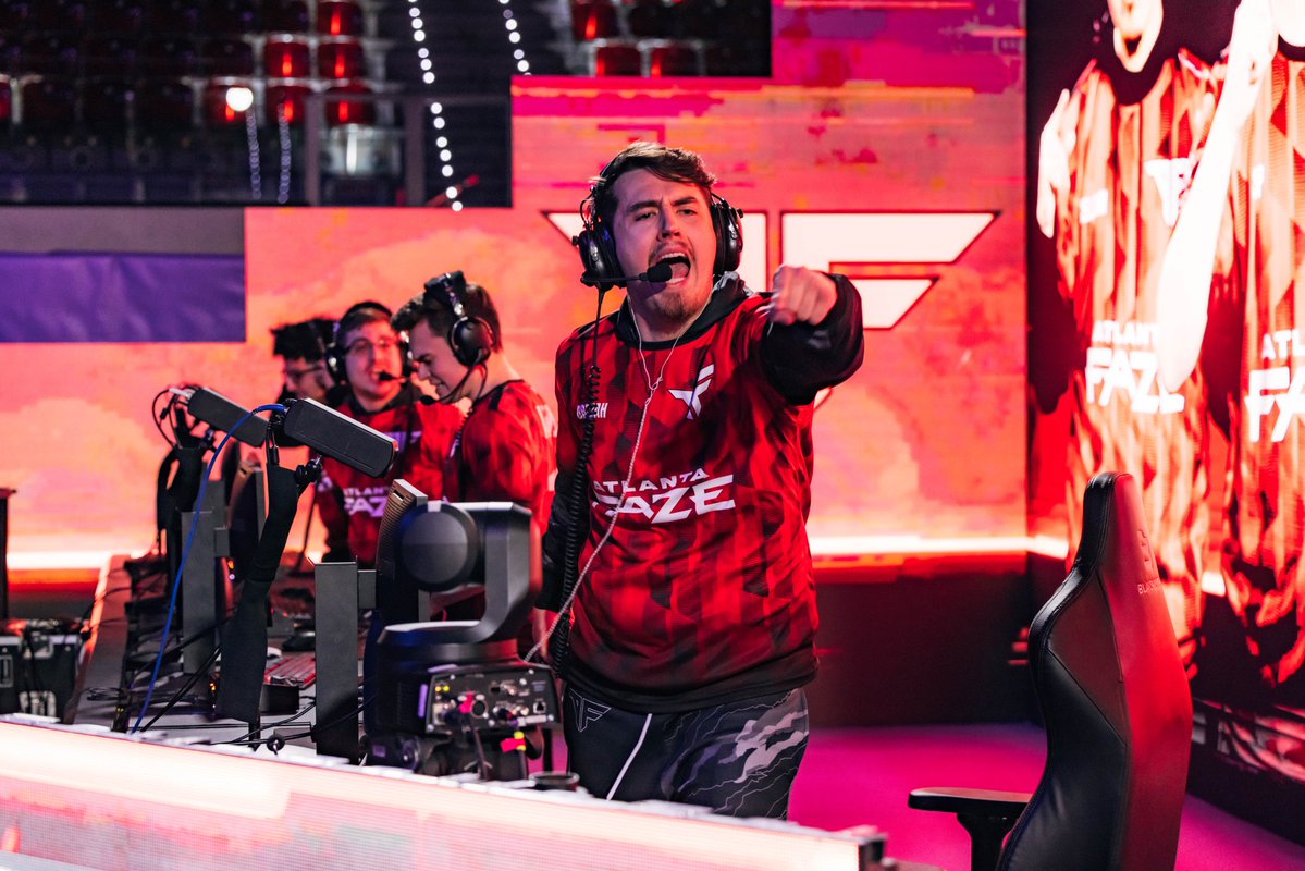 CODLeague's tweet image. Throwback to Major I π #CDL2025
π₯: @ATLFaZe
π₯: @LAThieves
π₯: @MiamiHeretics