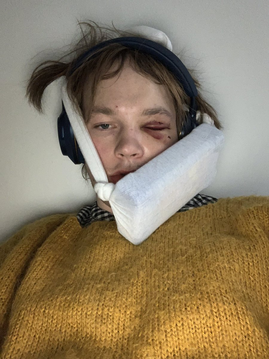 postmodernagent's tweet image. This was my life in February