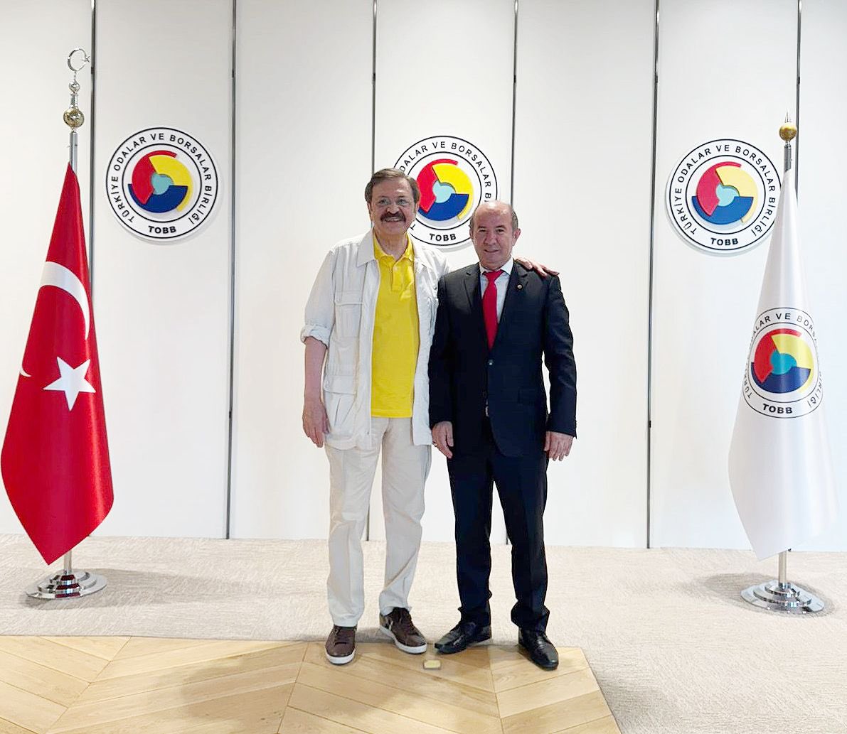Rifat Hisarcıklıoğlu (@rhisarciklioglu) on Twitter photo Polatlı Ticaret Odası Yönetim Kurulu Başkanımız Ulvi Sakarya’yı Birliğimizde ağırladık. Nazik ziyareti için teşekkür ederim. <a href="/PolatliTicOdasi/">Polatlı TicaretOdası</a> <a href="/sakarya_ulvi/">Ulvi Sakarya</a> Polatlı Ticaret Odası Yönetim Kurulu Başkanımız Ulvi Sakarya’yı Birliğimizde ağırladık. Nazik ziyareti için teşekkür ederim. <a href="/PolatliTicOdasi/">Polatlı TicaretOdası</a> <a href="/sakarya_ulvi/">Ulvi Sakarya</a>