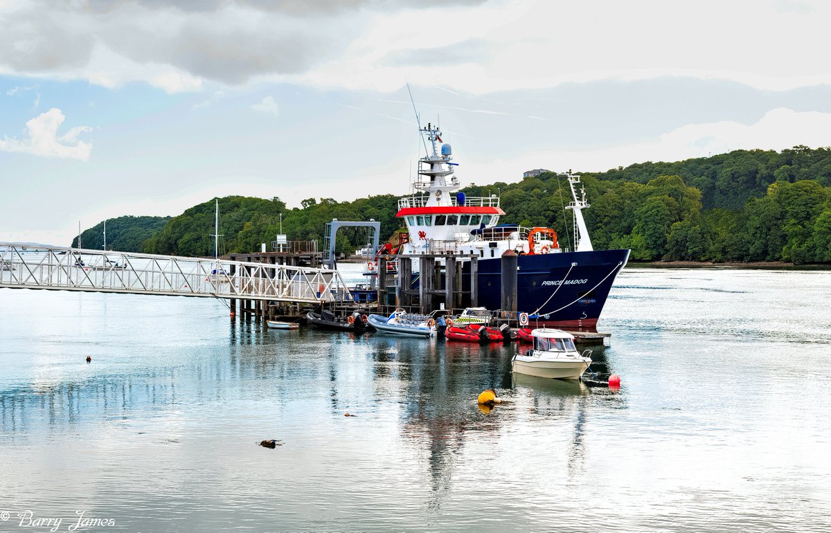 ValleyBoy (@bjroberts) on Twitter photo Commissioned by Bangor Uni, the RV Prince Madog moored at Porthaethwy's St George's Pier on the beautiful Menai Strait. <a href="/Ruth_ITV/">Ruth_TV</a> <a href="/AngleseyScMedia/">Anglesey socialmedia</a> <a href="/NWalesSocial/">#NorthWalesSocial โฌ๏ธ๐ด๓ ง๓ ข๓ ท๓ ฌ๓ ณ๓ ฟ๐ค</a> <a href="/northwaleslive/">North Wales Live</a> <a href="/northwalescom/">NorthWales.com</a> <a href="/AllThingsCymru/">All Things Welsh ๐ด๓ ง๓ ข๓ ท๓ ฌ๓ ณ๓ ฟ</a> #YnysMรดn #Anglesey #Porthaethwy #MenaiStrait #RVPrinceMadog #July #Wales Commissioned by Bangor Uni, the RV Prince Madog moored at Porthaethwy's St George's Pier on the beautiful Menai Strait. <a href="/Ruth_ITV/">Ruth_TV</a> <a href="/AngleseyScMedia/">Anglesey socialmedia</a> <a href="/NWalesSocial/">#NorthWalesSocial โฌ๏ธ๐ด๓ ง๓ ข๓ ท๓ ฌ๓ ณ๓ ฟ๐ค</a> <a href="/northwaleslive/">North Wales Live</a> <a href="/northwalescom/">NorthWales.com</a> <a href="/AllThingsCymru/">All Things Welsh ๐ด๓ ง๓ ข๓ ท๓ ฌ๓ ณ๓ ฟ</a> #YnysMรดn #Anglesey #Porthaethwy #MenaiStrait #RVPrinceMadog #July #Wales