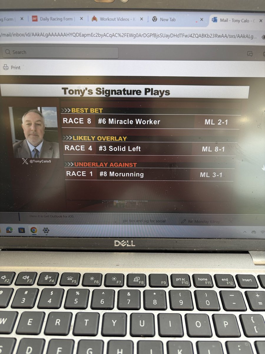TonyCalo5's tweet image. Monday 7/14 here @EllisParkRacing gets under way in no time at 11:50 am CT. Fast/Firm rail 10 feet out R4 .20 Dade Park jackpot P6 C/O $34,116.68. R1 $1 Super Hi-5 C/O just shy $4k!!!