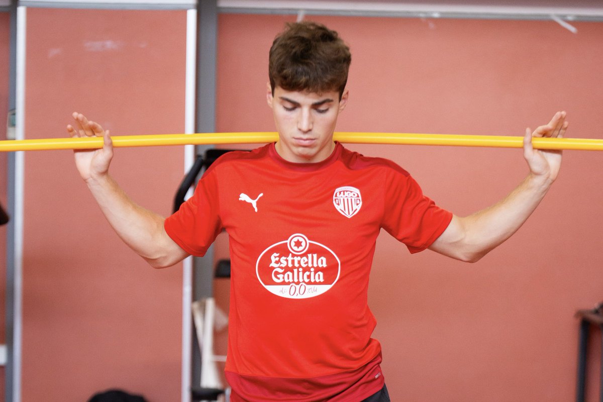 CDeportivoLugo's tweet photo. 🆗🏋️‍♂️ 𝐃𝐈́𝐀 𝟏: Probas físicas con varias caras novas (e outras non tanto)! 

#ForzaLugo https://t.co/olMbLMZdt9
