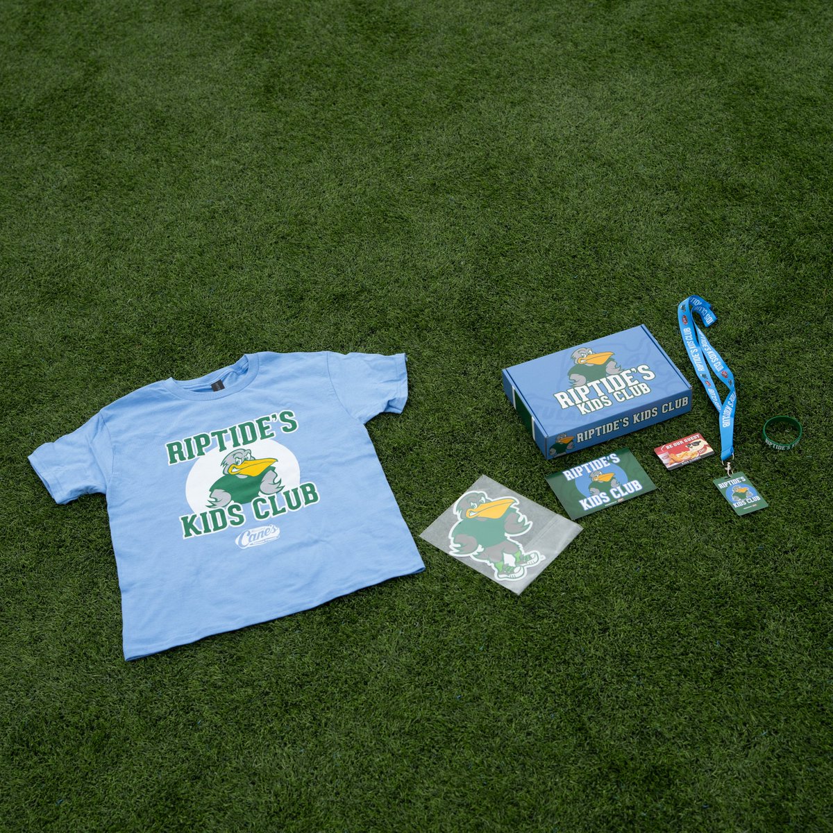 TulaneAthletics's tweet image. Hey kids, registration for the Riptide’s Kids Club, presented by @raisingcanes, is open NOW! Sign-up to receive a swag package and exclusive experiences throughout the year with Green Wave Athletics!
More info ▶️ tulanegreenwave.com/kidsclub
#RollWave