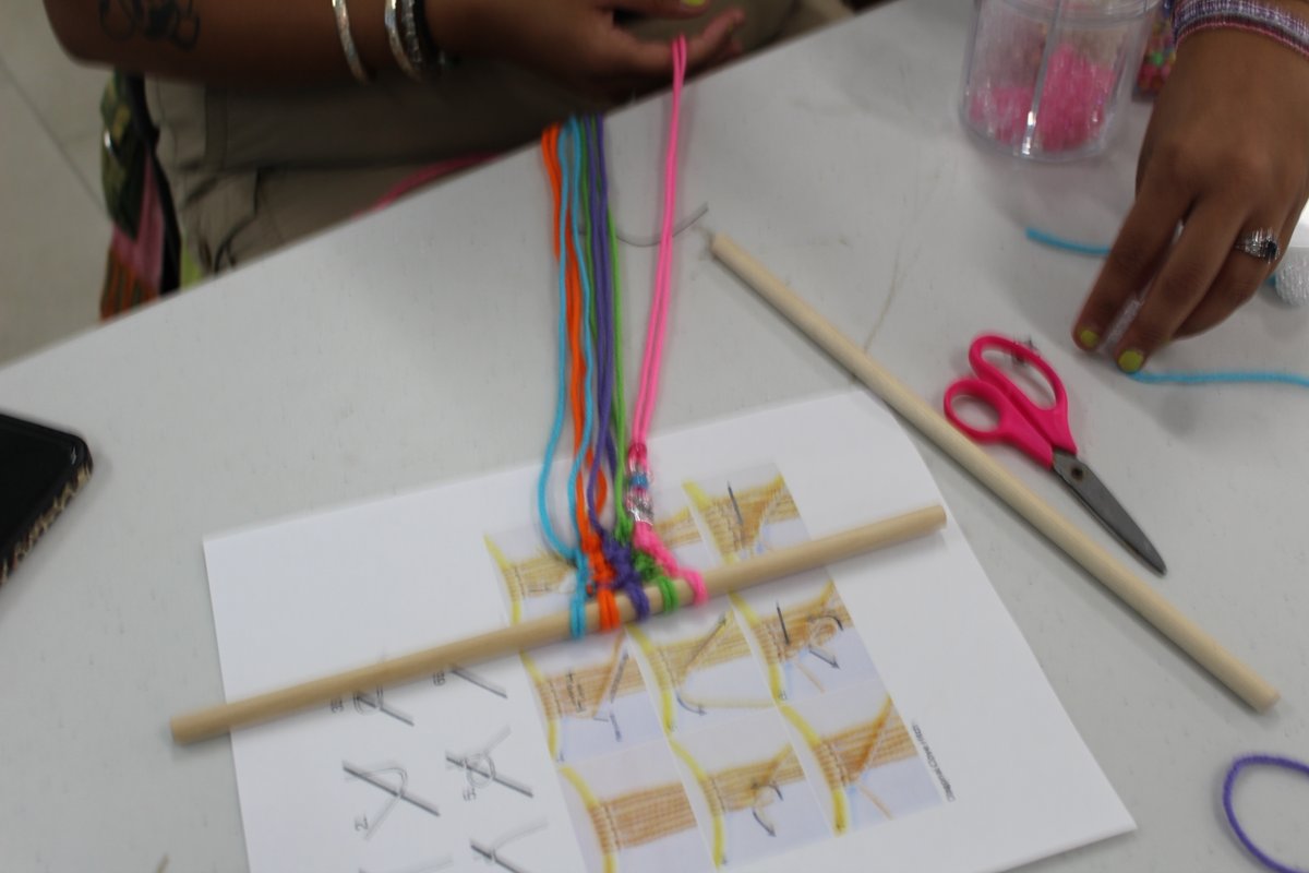 SRQCountyGov's tweet photo. Patrons are getting knotty with macramé! 🧵
From plant holders to wall hangings, our summer workshops are all about creativity and craftsmanship. Discover more hands-on fun through Aug. 2 at https://t.co/YGs6l0pY7c ✨

#MacrameArt #SummerLearning #SRQCountyLibraries https://t.co/IDizxAKiwh
