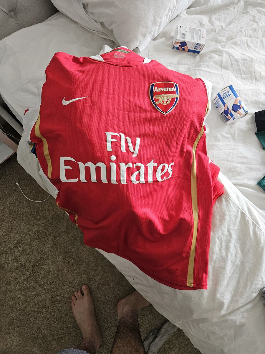 Teklan Rice ๐ (@teklan_) on Twitter photo Arsenal shirts I love Arsenal shirts I love