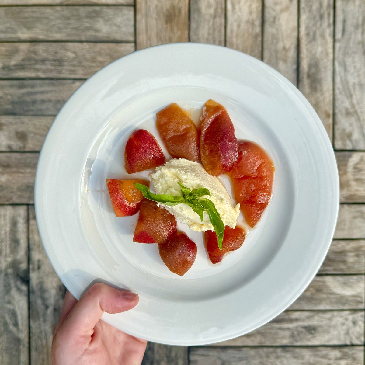 WhiteHartBarnes's tweet photo. Have you heard?

Our summer set menu is available now!
2 courses for £18
3 courses for £22 

#youngs 
#pub 
#SW13 
#barnesriverside 
#london 
#londonpub 
#riverpub 
#riverthames 
#pubfood 
#youngspub
#londonfood 
#southlondon https://t.co/oxnvBm61tx