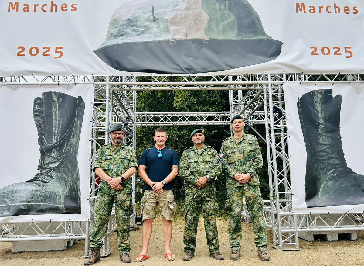 The_RE_LE's tweet image. We’ve arrived in Nijmegen! 🎉🇳🇱
Great to be back @4daagse_nijmegen with the Regional Command Team, AMAZING to see so many @armycadetsuk out here, marching the 100miles (over 4 days) alongside so many multinational military teams.
Wishing all the best of luck, see you all out…