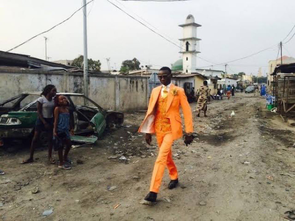 CastePatroller's tweet image. me walking safely in India during the UPA era, when there were no potholes on my way.