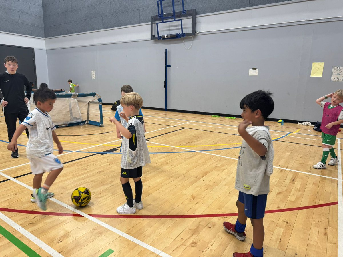 ⚽️Summer Camps: Week 2 - Day 1⚽️

Our camps had to be moved indoors today due to the poor weather. That didn’t stop the fun though!

Lots of SSG, challenges and goals scored across all groups👏🏼

The kids have also raced into a 170 point lead in the coaches challenge🔥