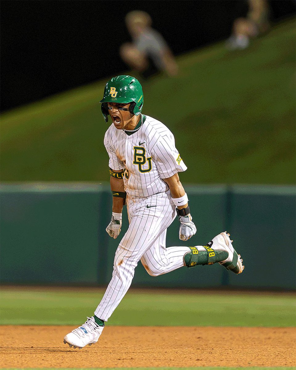 Zach Dillon (@coachdillon21) on Twitter photo Boom! Let’s go! Boom! Let’s go!