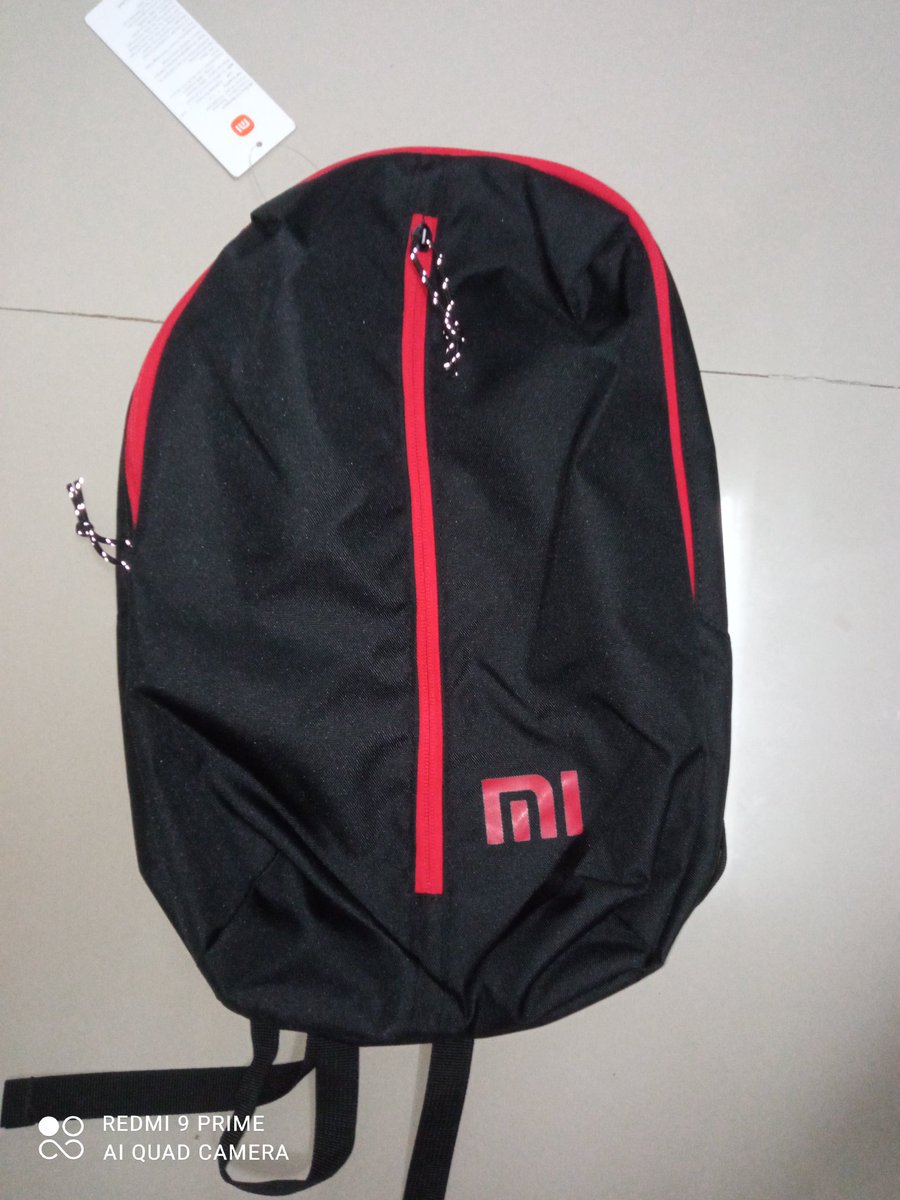 Pranay8051's tweet image. Feeling happy to receive this amazing gift from the MiFC Pune 9th Anniversary Photography Contest! 📸🎁
Big thanks to @XFCPune, Presidents Mauli & Sidharth, Xiaomi India Sales & Service Team for this lovely surprise! 🙏🧡
#XFCPune
#XiaomiIndia #RedmiIndia