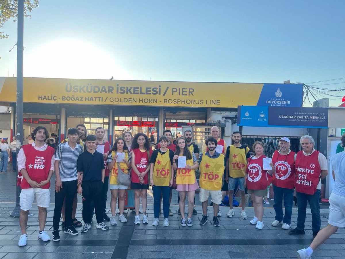 Emekçi ve emekli hak ettiği refah sınırında ücretleri alacak! 

“Temmuz’da Ara Zam, İşten Çıkarmalara Son” diyerek EHP, TİP ve TÖP olarak Üsküdar ve Fatih’de bildirilerimizi dağıttık.