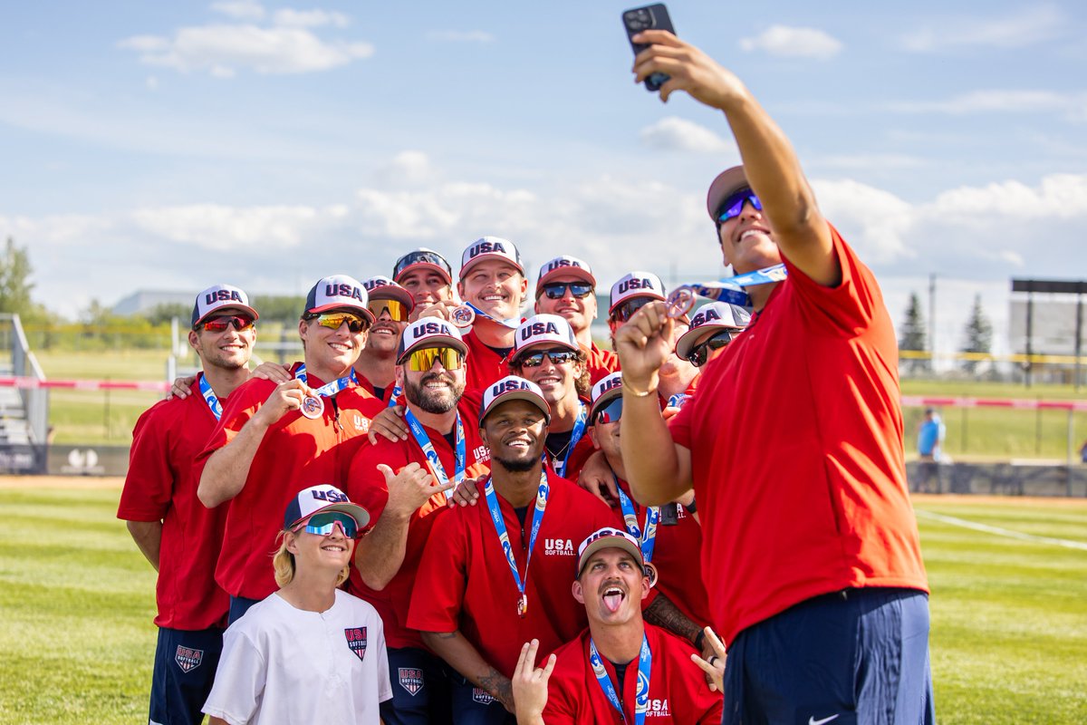 Washington Softball (@uwsoftball) on Twitter photo Bringing home some hardware 🥉
Congratulations to <a href="/BKilpatrick22/">BradKilpatrick22</a> and <a href="/USASoftballMNT/">USA Softball Men’s National Team</a> on winning the bronze medal at the Men's Softball World Cup Finals!
📸 USA Softball Bringing home some hardware 🥉
Congratulations to <a href="/BKilpatrick22/">BradKilpatrick22</a> and <a href="/USASoftballMNT/">USA Softball Men’s National Team</a> on winning the bronze medal at the Men's Softball World Cup Finals!
📸 USA Softball