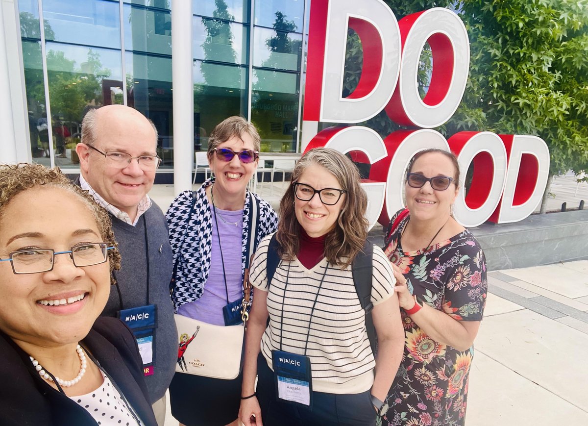 naspaa's tweet photo. Dr. RaJade M. Berry-James, CPM, NASPAA Past President, and Angela Eikenberry, COPRA Chair, attended the 2025 Conference of the Nonprofit Academic Centers Council last week at NASPAA member University of Maryland School of Public Policy. #NASPAA #NetworkOfNetworks #Collaboration https://t.co/N63jlkFkSV