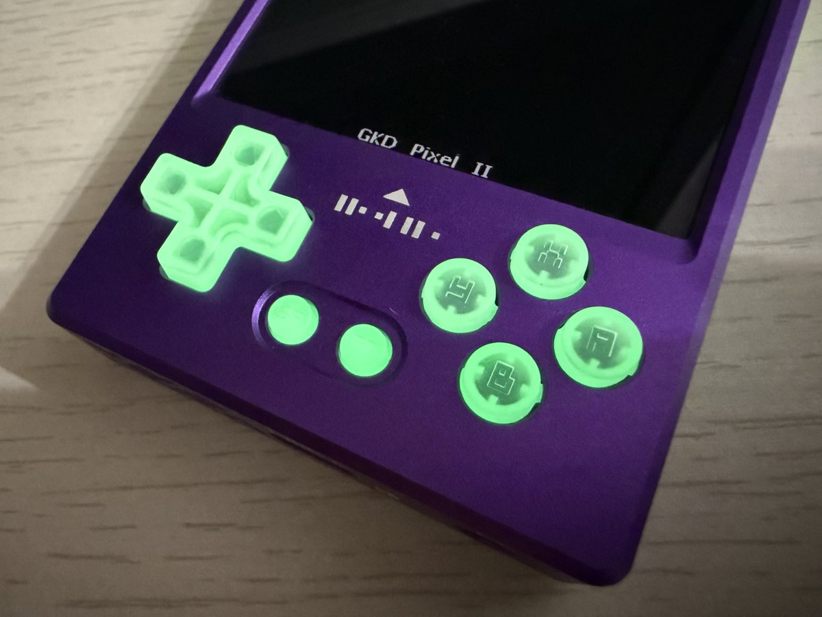 𝐯𝐚𝐫𝐢𝐨𝐮𝐬 tweet media