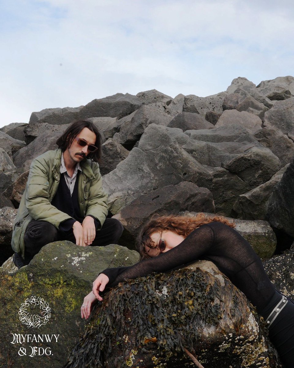 Interzone Editions :: Myfanwy &amp; fdg.

Based on recordings collected during their recent artist residency in Iceland, the multidisciplinary duo explore the decaying sounds of nature through a lens of globalized tourism and growing industrialization.

&gt;&gt; eventbrite.ca/e/interzone-ed…