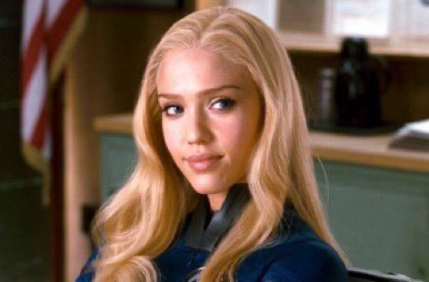 TheCinesthetic's tweet photo. Jessica Alba in 'Fantastic Four', 2005 https://t.co/gGAakOboYX
