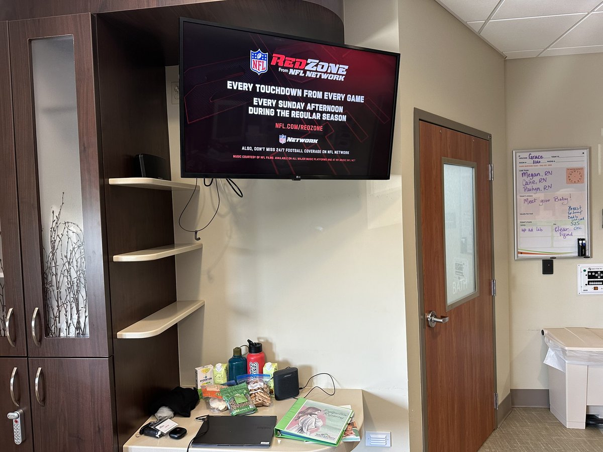 Here4footbal's tweet image. At the hospital with my wife in labor.. making sure this is the first thing my son sees @ScottHanson @BarstoolBigCat @PFTCommenter @HaydenWinks