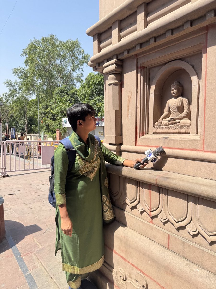 साथियों जयभीम, बड़े धैर्य और हिम्मत के साथ हम नेशनल चौपाल पर फ़िर से वापसी करेंगे। फ़िलहाल हम अपने समाज तक खबरें, जानकारी पहुंचाने में असमर्थ है। दरअसल पिछले दो तीन महीनों से यूट्यूब की मनमानी से परेशान है। नॉर्मल से नॉर्मल वीडियो पर भी कम्युनिटी गाइडलाइन का वायलेंस बता कर