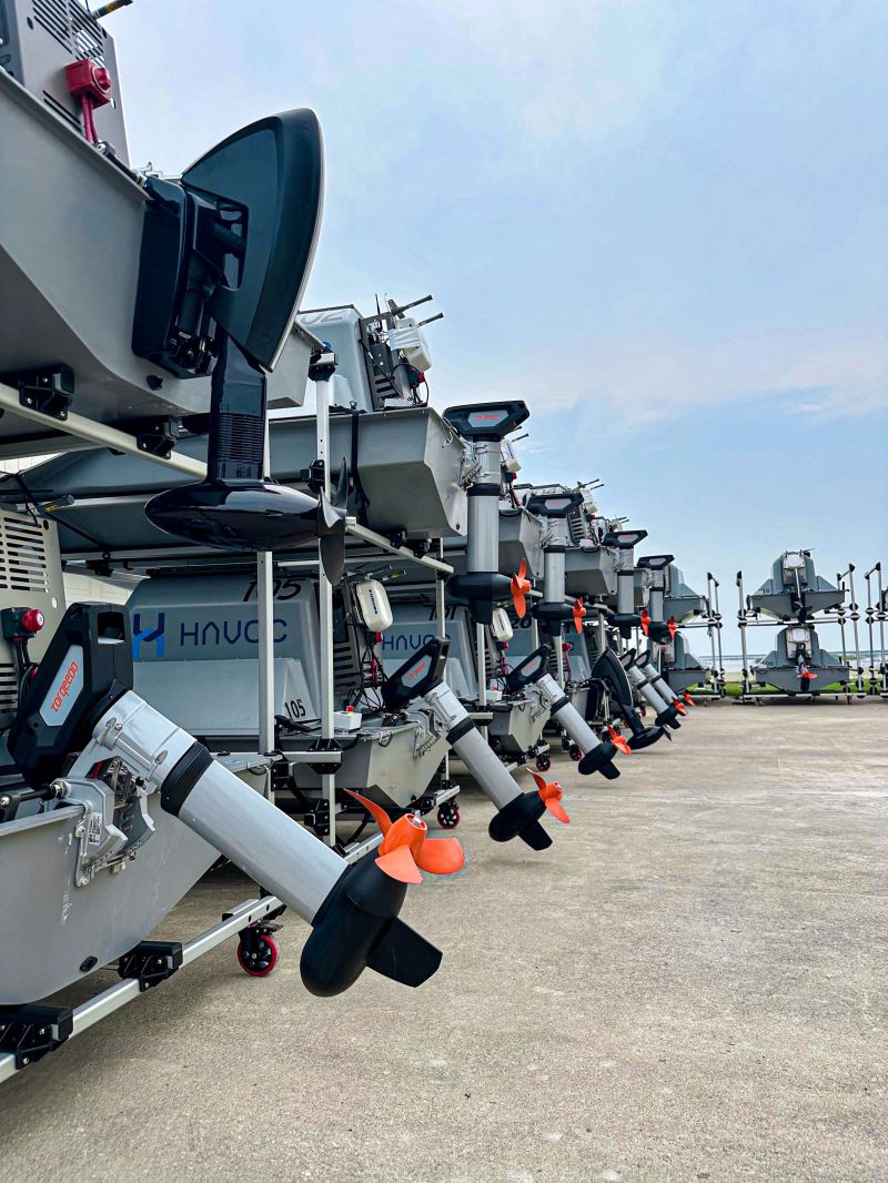 HavocAi_USV's tweet image. Two weeks ago we introduced Rampage Gen 2. Today we're putting 20 of them in the water for a DoD experiment.
Warfighters and those with the tremendous responsibility to equip them can evaluate our software and hardware live and in person.
That's how we worked with Navy and Army…