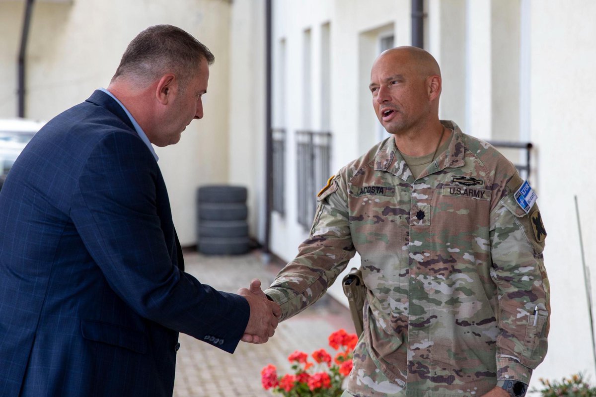 NATO_KFOR's tweet image. The deputy commander of #KFOR’s Regional Command-East (RC-E), Lt. Col. Nicholas Acosta recently conducted a Key Leader Engagement with the Mayor of Partesh/Parteš, Mr. Dragan Petković.

#UNITASOMNIAVINCIT 
#StrongerTogether