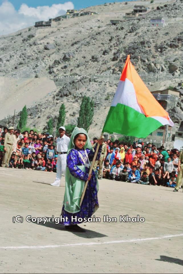 IMAGES FROM INDIAN BALTISTAN (Kargil, Ladakh):

Dear Friends,

Here is a charming image of a little Indian Purgi/Balti Shia Muslim girl holding Indian national flag in Kargil town on Indian Independence  day. (Image Courtesy: Hosain Ibn Khalo).

Kargil district of Indian Union