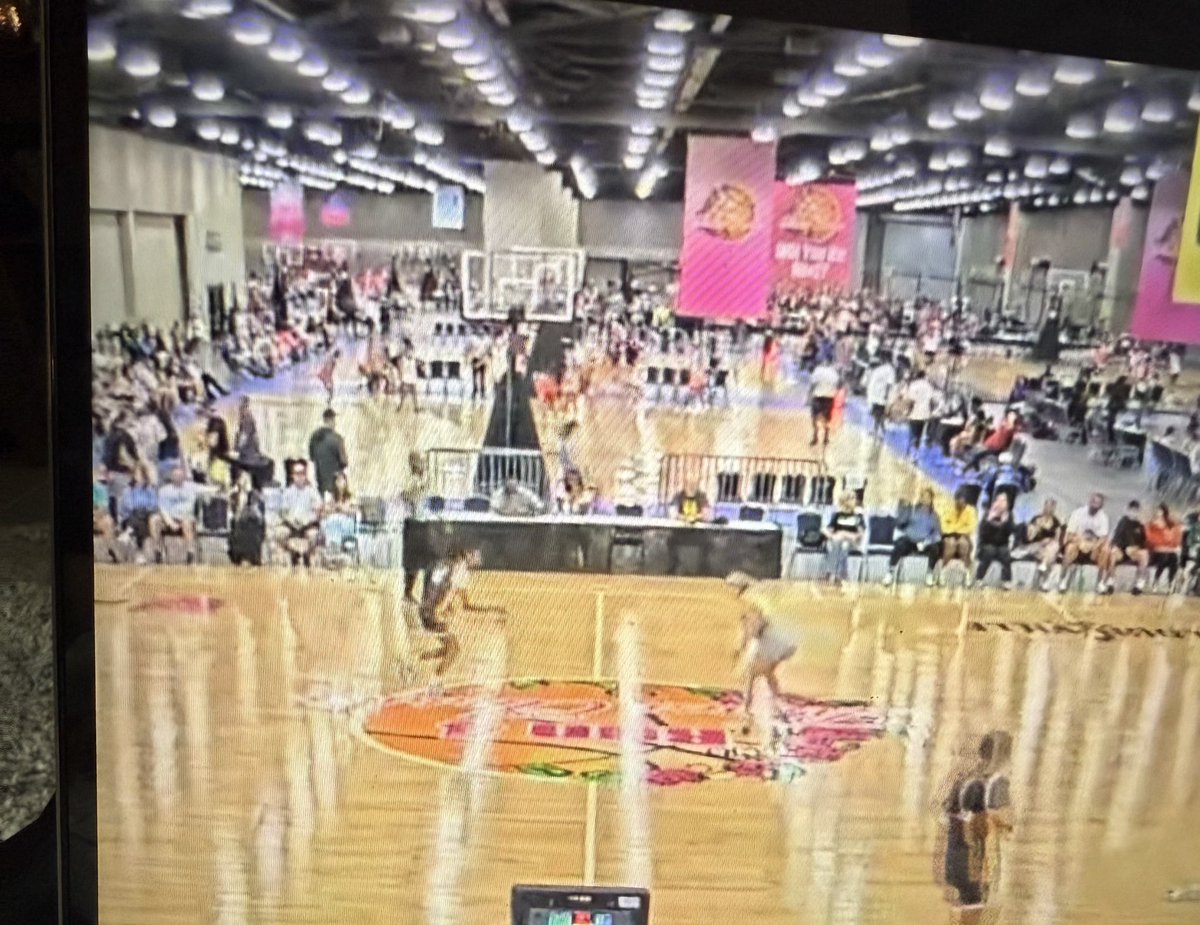Travis D Clark Jr (@tdclarkjr_c2028) on Twitter photo Feeling proud watching my 13 year old little sister <a href="/ClarkMaya_2030/">Maya Clark</a> run the point for the SA Lady Hoops Navy-17U Squad on the main court at Run 4 the Rosesโค๏ธ๐๐ช๐พ<a href="/boys_champion/">Samuel V. Champion Boys Basketball</a> <a href="/BoerneISD/">Boerne ISD</a> Feeling proud watching my 13 year old little sister <a href="/ClarkMaya_2030/">Maya Clark</a> run the point for the SA Lady Hoops Navy-17U Squad on the main court at Run 4 the Rosesโค๏ธ๐๐ช๐พ<a href="/boys_champion/">Samuel V. Champion Boys Basketball</a> <a href="/BoerneISD/">Boerne ISD</a>