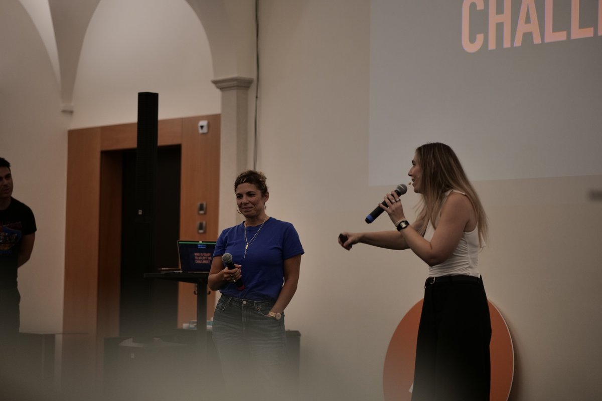 pow_space's tweet image. 🚨 BREAKING at PoW space:
🎙️ During ACCADEMIA S₿AM, @efenigson just announced she’ll take on the #noFiatChallenge — living only on Bitcoin in Lugano! 💸
Another Bitcoiner embracing sovereignty 🇨🇭⚡
#LuganoPlanB
@mir_btc @luganomycity @pow_space @planb_network @sbaaaam21