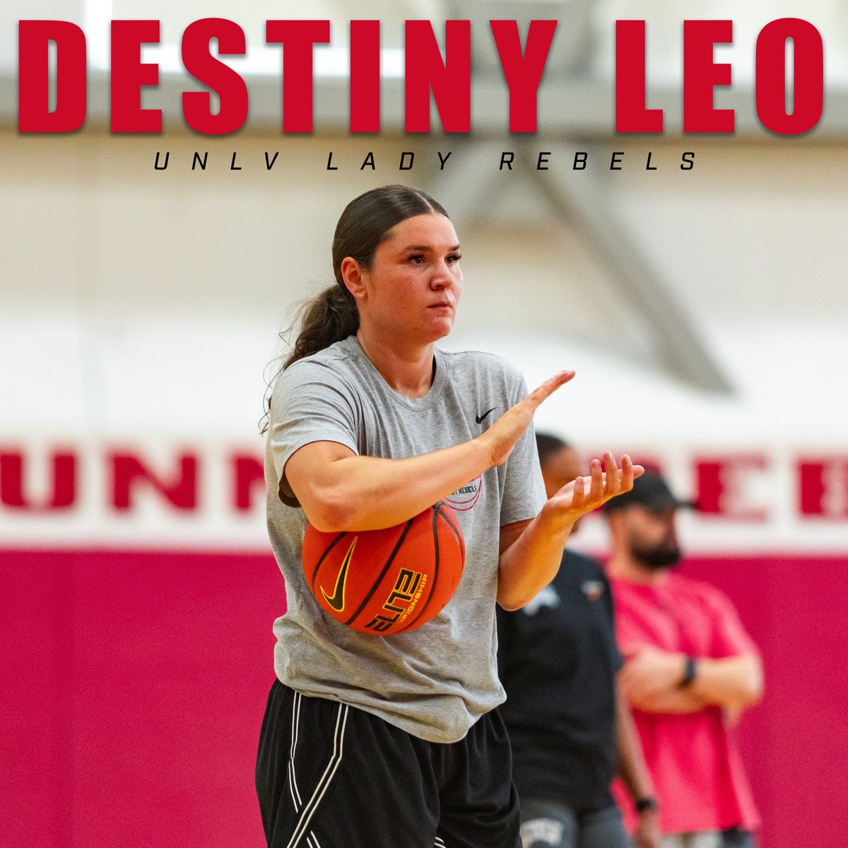 UNLVLadyRebels's tweet image. 𝑮𝒆𝒕 𝒕𝒐 𝑲𝒏𝒐𝒘 𝒕𝒉𝒆 𝑳𝒂𝒅𝒚 𝑹𝒆𝒃𝒆𝒍𝒔!🏀
A three-point shooter with nearly 2K collegiate career points - @destinythreeo ! Leo is a fierce competitor, an elite three level score and a winner and ready to continue history as a Lady Rebel!