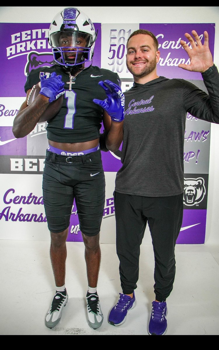 Had a great weekend, <a href="/ucabears/">University of Central Arkansas</a>. Thanks, <a href="/CoachWalk731/">Jake Walker</a>, for having me and my family <a href="/CoachCdick/">Casey Dick</a> <a href="/coachjrjordan/">Justin R Jordan</a> <a href="/PrepRedzoneAR/">Prep Redzone Arkansas</a> <a href="/FayBulldogsFB/">Fayetteville FBall</a> <a href="/JayMeadors/">JJ Meadors CSCS</a>