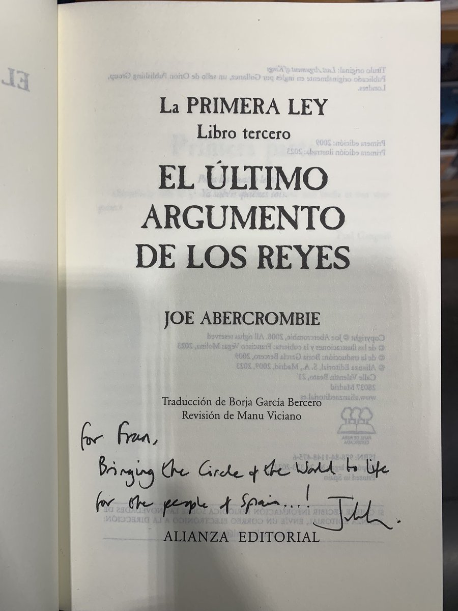 fvegasart's tweet image. Ok, last weekend with Joe Abercrombie @LordGrimdark at @GigameshTienda was definitely real.
I have the evidence.