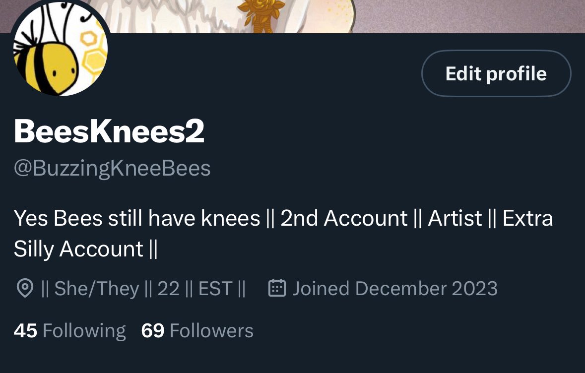 BuzzingKneeBees's tweet image. Haha 69, noice✨

(I’m immature idc lol🤭😏)