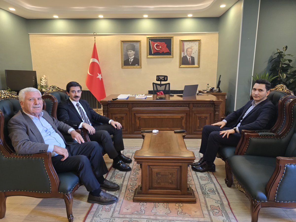 📍Ergani

İlçe Kaymakamımız Sayın Adem Karataş ile birlikte, son çıkan kararname ile Ergani ilçemizde göreve başlayan Ergani Kaymakamı Sayın Nurbaki Yalçın’a  hayırlı olsun ziyaretinde bulunduk.

Sayın Kaymakamımıza misafirperverliğinden dolayı teşekkür eder, hayırlı çalışmalar