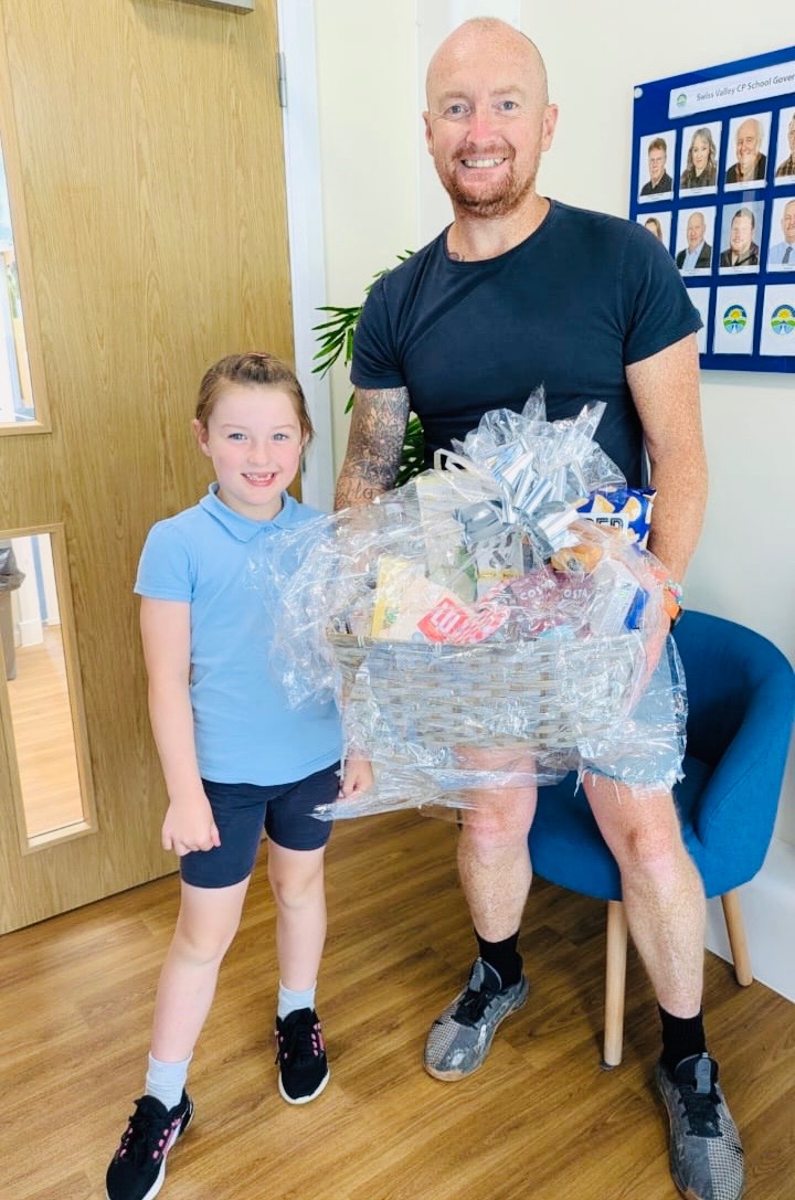 A huge congratulations to EE from Bl2 who won our FOSVS Hamper Raffle following our Summer Fayre! We hope you enjoy! 🌟👏🏻🎉