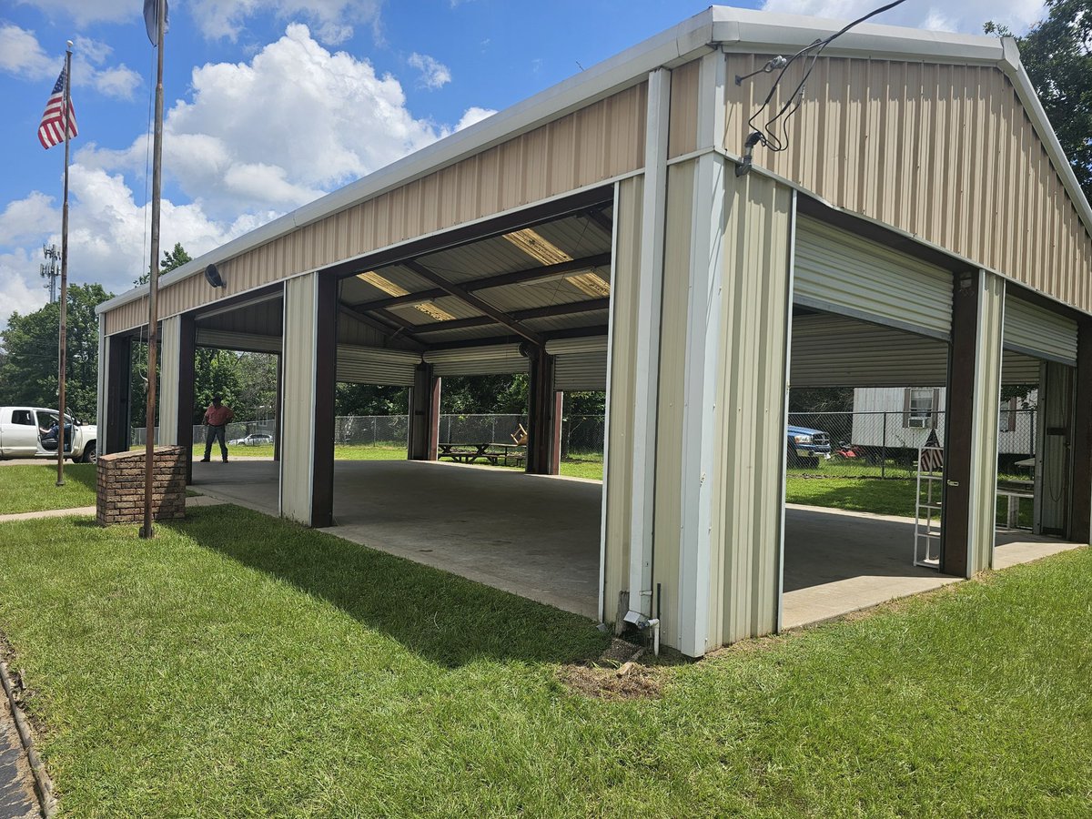 CC_USAVoices's tweet image. Big thanks to the American Legion in Willis for opening their doors to help us launch our donation site. Today was Day 1, and we’re just getting started. Grateful for your support as we begin this effort!
#WillisTX #FloodRelief