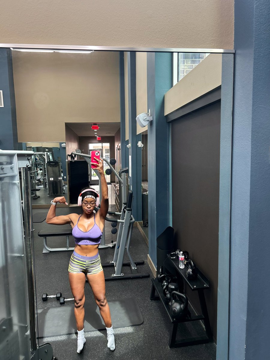 Anastasia 🥀 tweet media