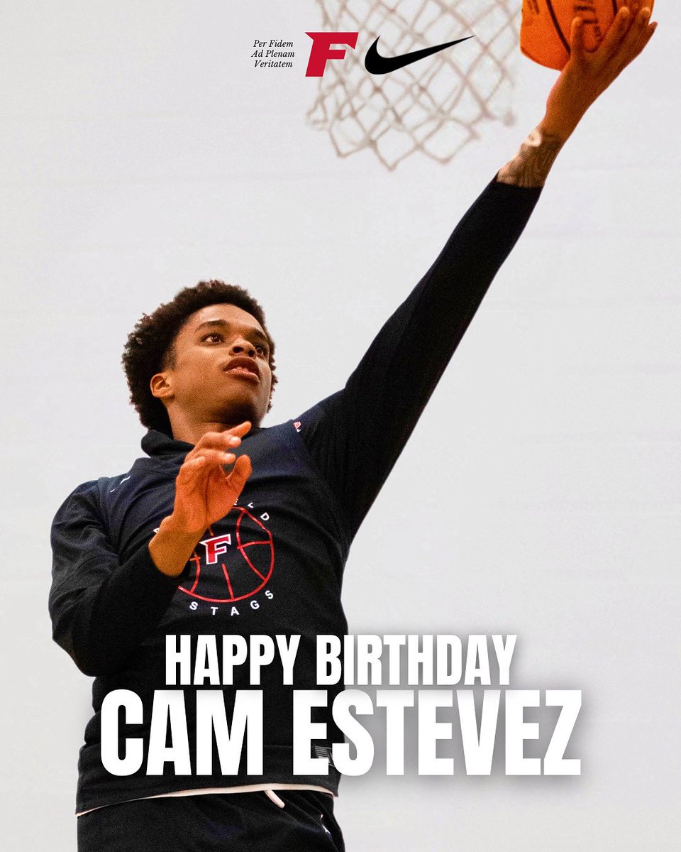 Happy Birthday to one of our newest Stags, Cam Estevez!

🤘🏀
