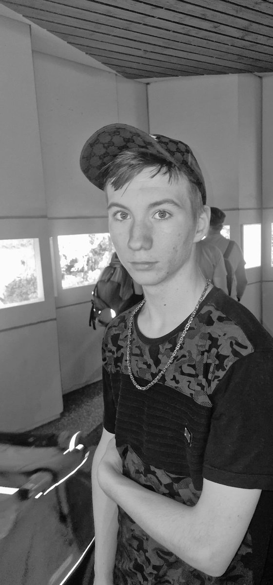 Neu im Team: Neosniper 🎯
Jung, fokussiert &amp; tödlich präzise – unser jüngstes Talent bei den United Redbreakers! 💥
#Esports #Neosniper #URB